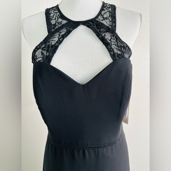 Hayley Paige Occasions Formal Black Halter Maxi Gown Size 12 - Picture 4 of 12